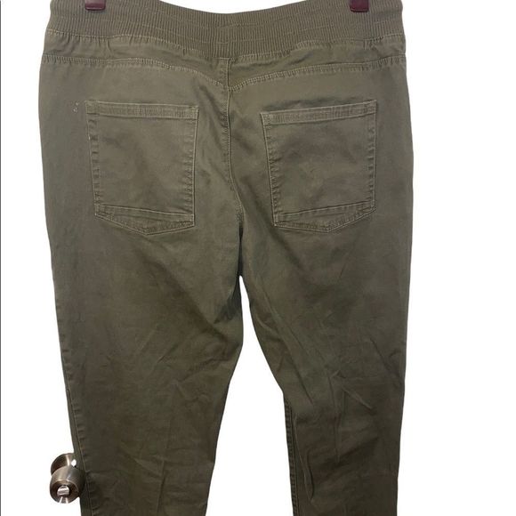 Highline Collective Paneled Jogger Pant - Picture 7 of 13